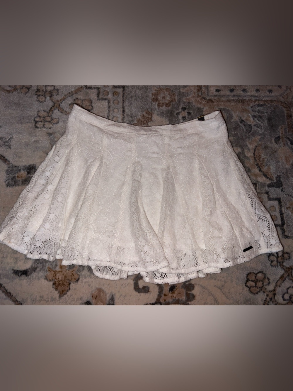 Abercrombie & Fitch White Lace Mini Skirt